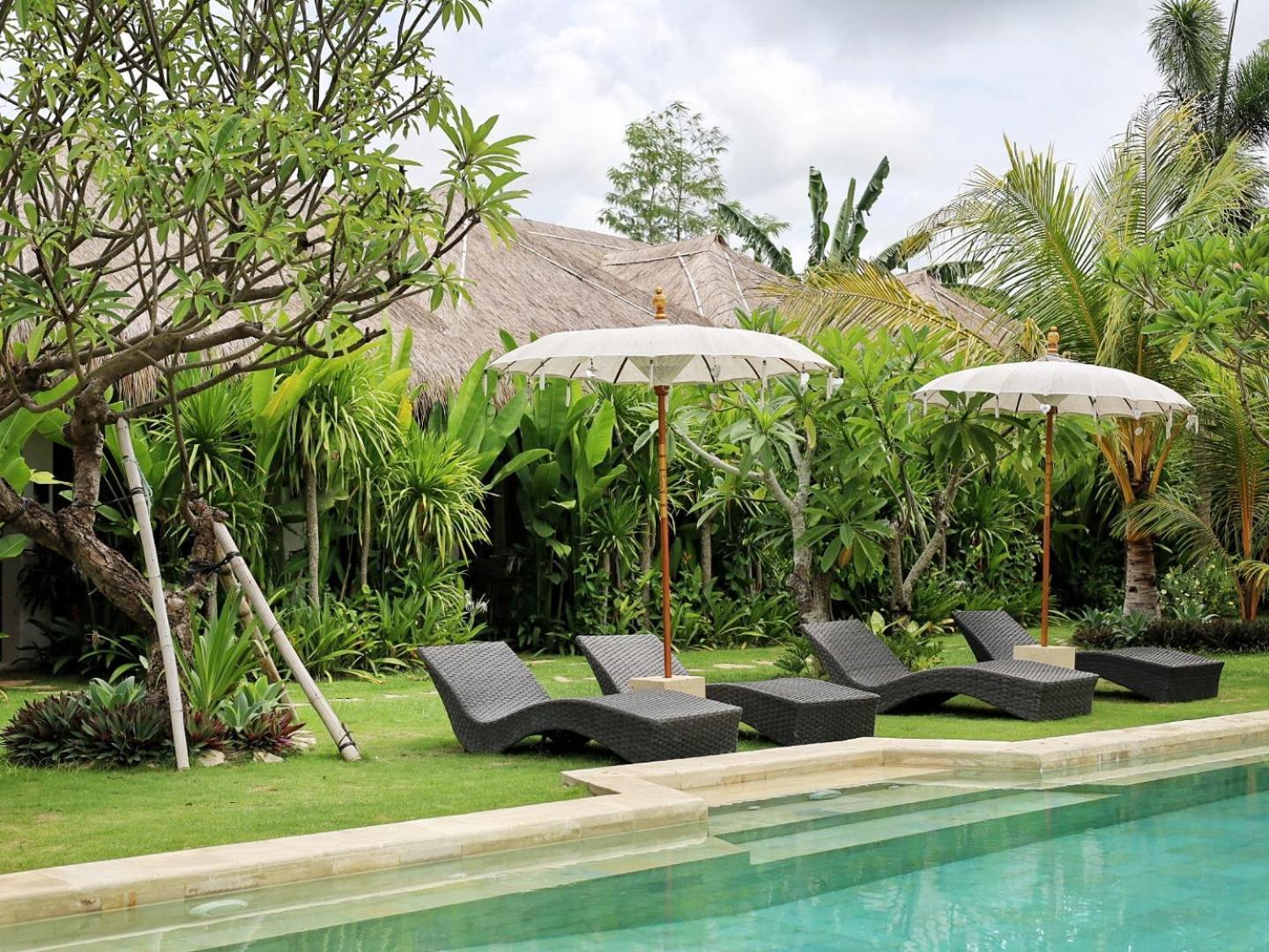 Reset Lombok Hotel Kuta  Buitenkant foto